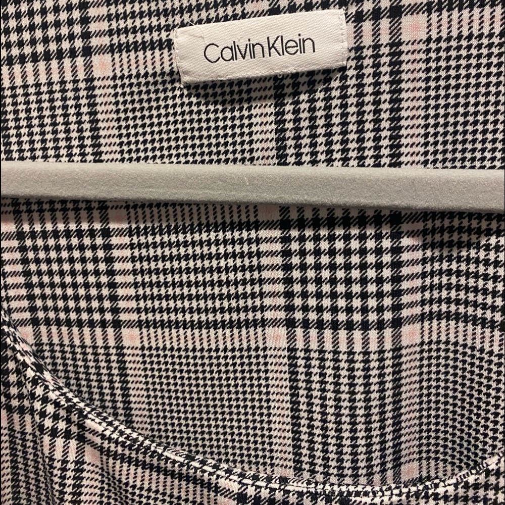 Calvin Klein Womens Size Medium Plaid Sleeveless Polyester Blend Tank Top Shirt - Picture 4 of 8